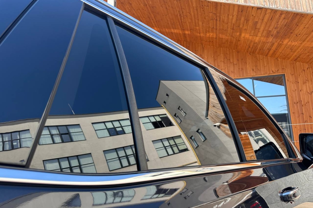 Cadillac Escalade Platinum 4WD 2022 фото 12