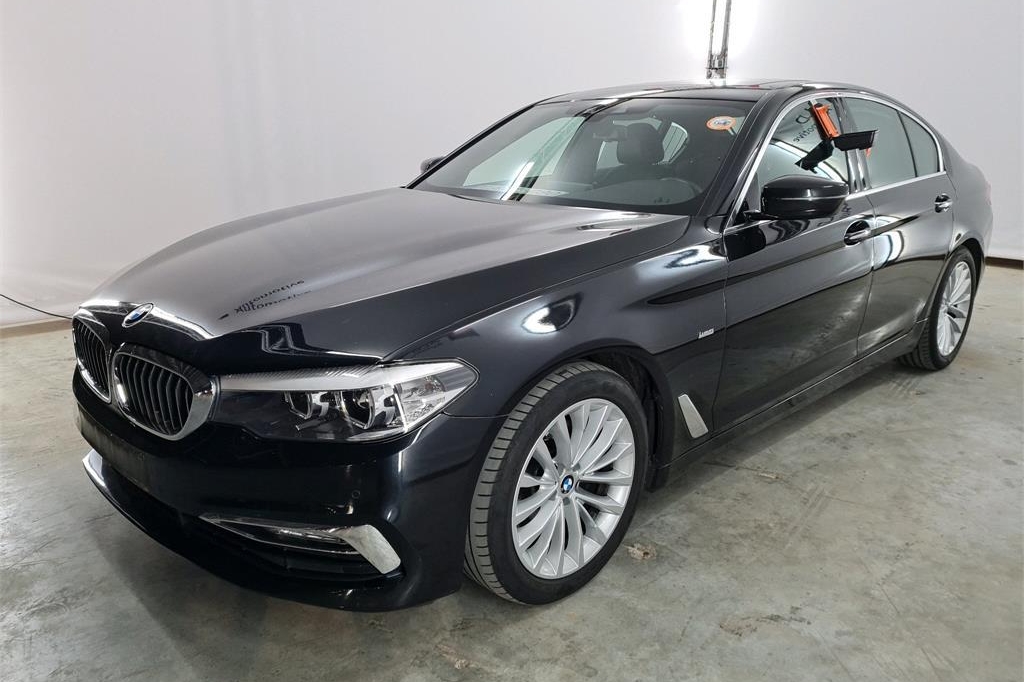 BMW 5 Series 2017 фото 2