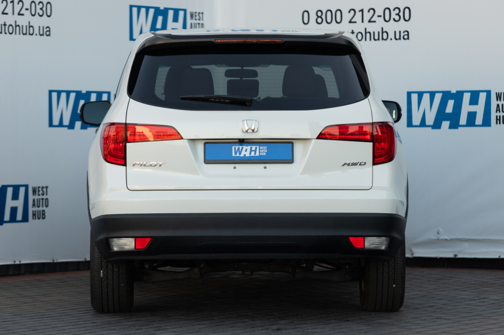 Honda Pilot LX 2018 photo 5