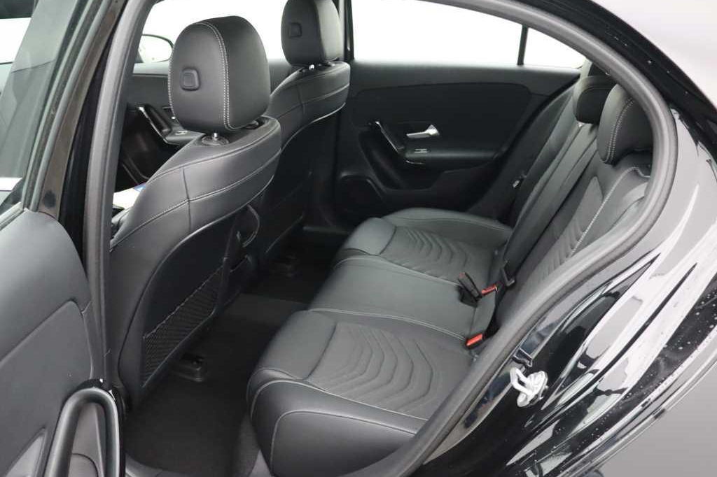 Mercedes-Benz A-Klasse 2019 фото 5