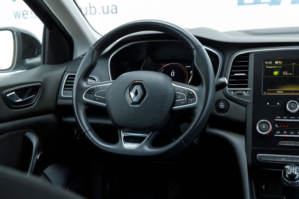 Renault Megane Limited 2017 photo 11