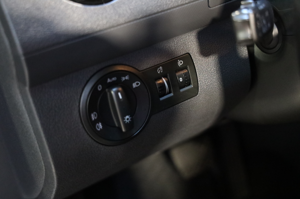 Volkswagen Caddy 2014 photo 14