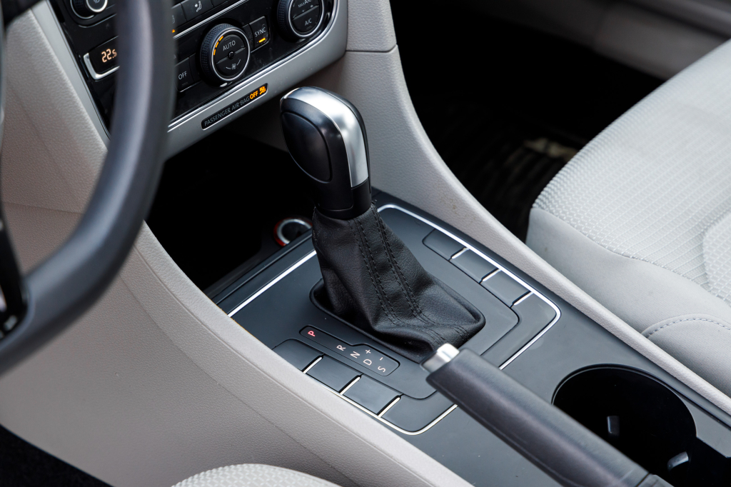 Volkswagen Passat S LED 2016 фото 26