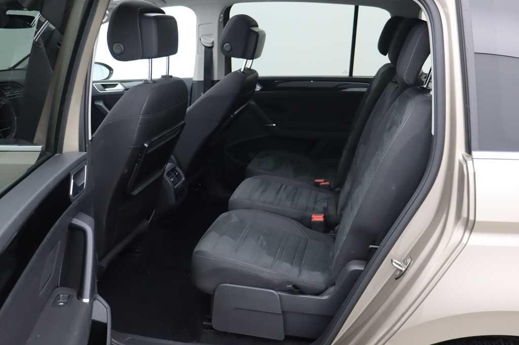 Volkswagen Touran 2016 фото 5