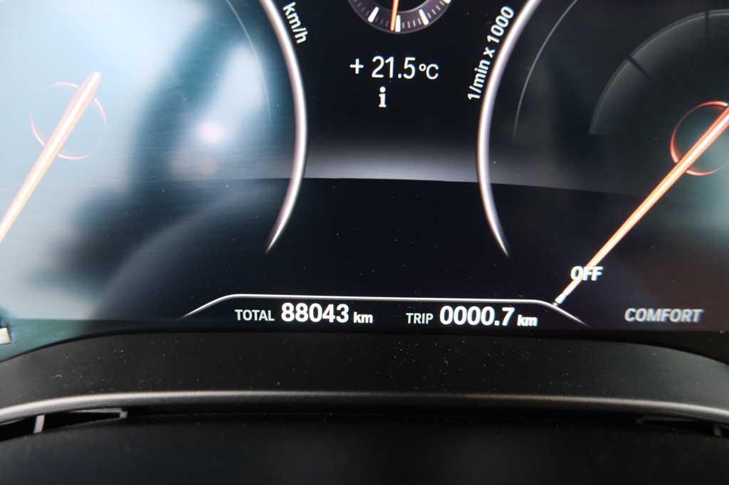 BMW 5 Series 2017 photo 4