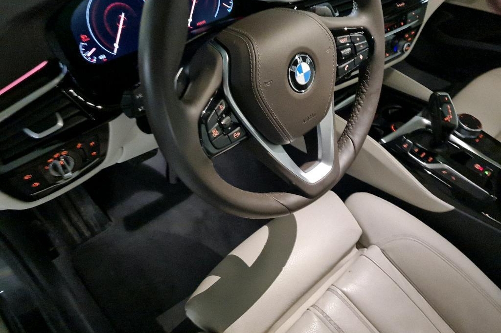 BMW 6er Gran Turismo 2019 фото 24