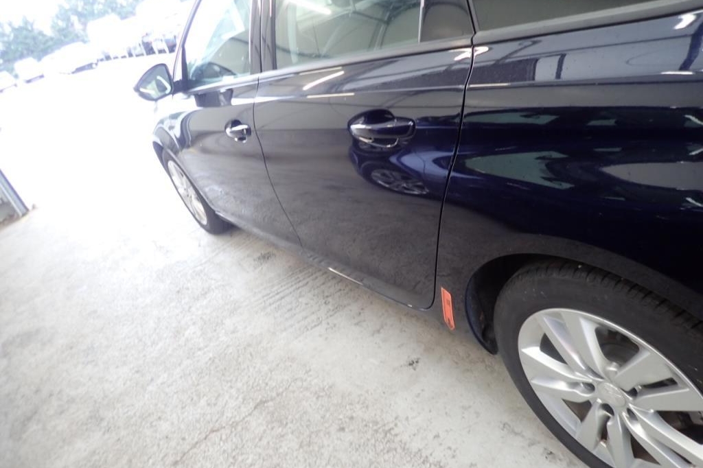 Peugeot 308 2018 фото 47