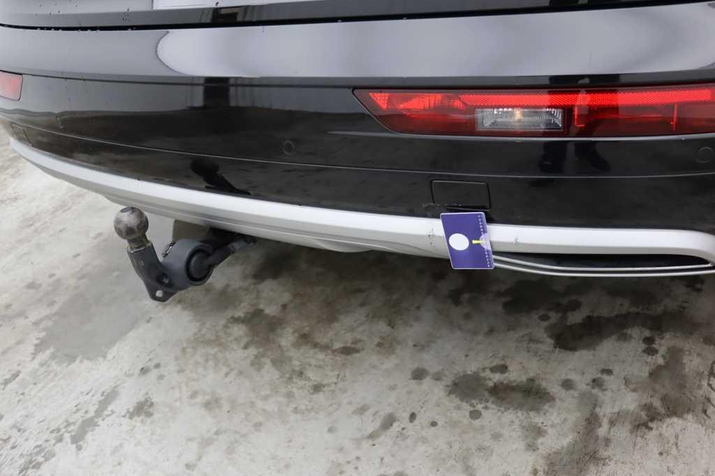 Audi Q5 2017 photo 30