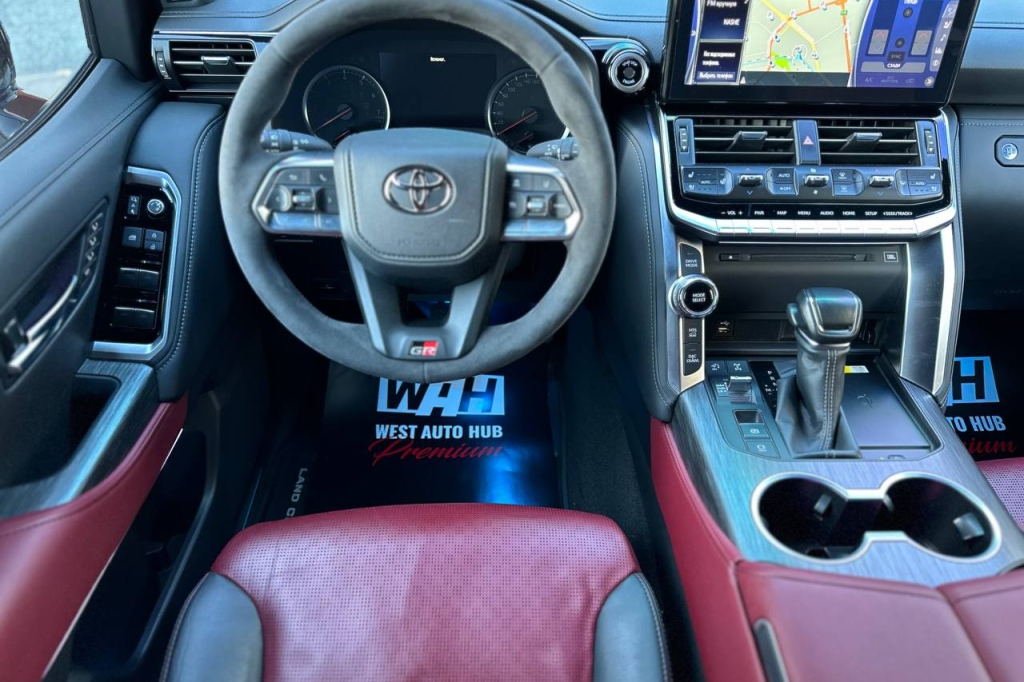 Toyota Land Cruiser 300 GUARD B6 2021 фото 20