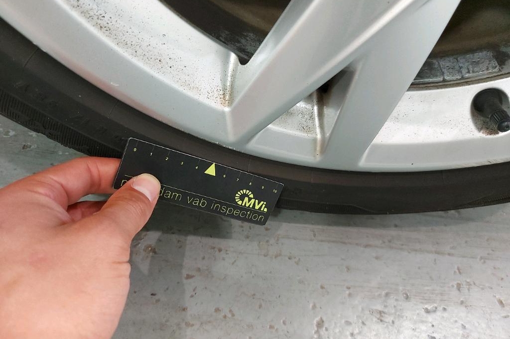 Audi A4 Avant 2016 фото 23