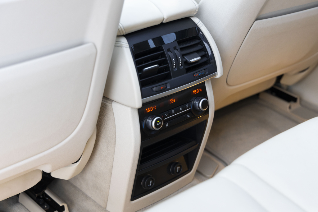 BMW X5 2014 photo 34