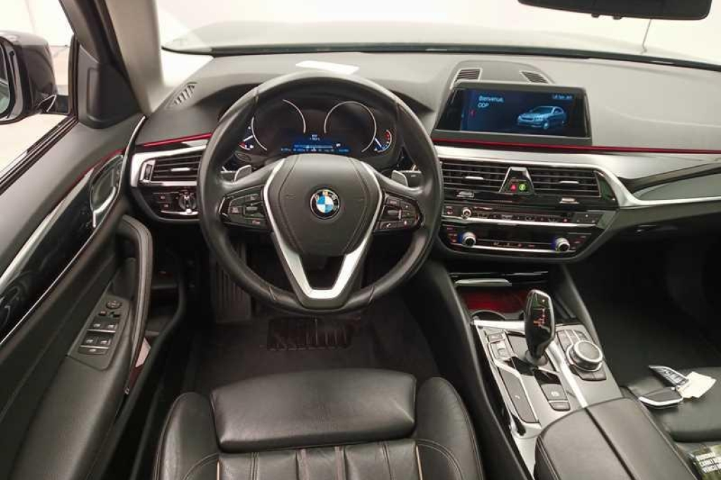 BMW 5 Series 2018 photo 3