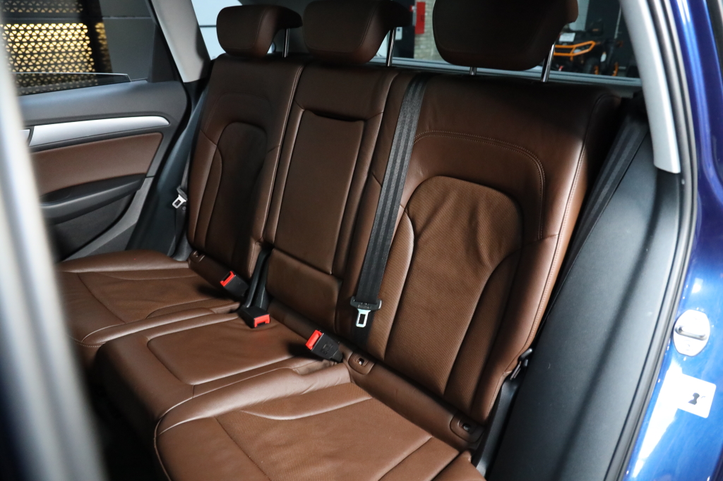 Audi Q5 2016 фото 26