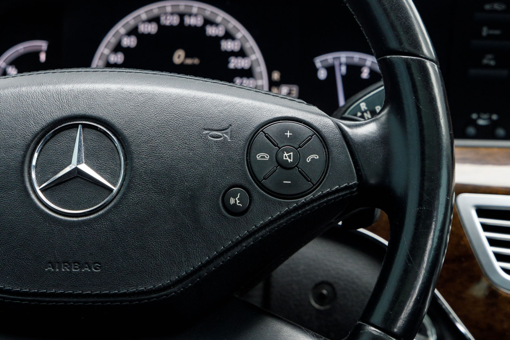 Mercedes-Benz S 350 CDI 2010 photo 11