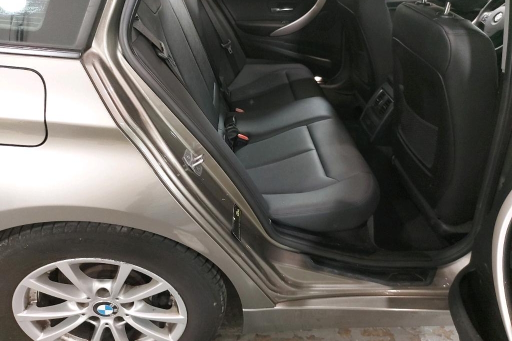 BMW 3er Touring 2016 photo 36
