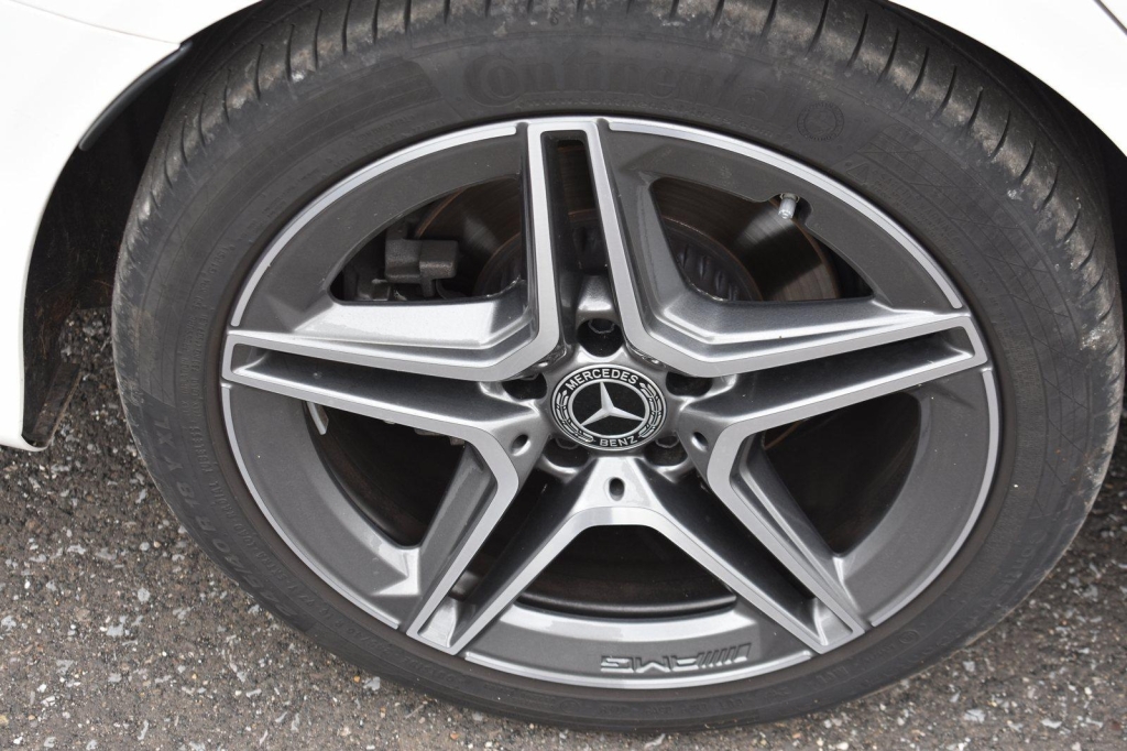 Mercedes-AMG C-Klasse 2019 фото 6