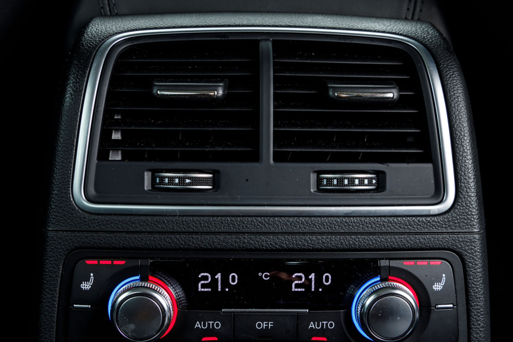 Audi A6 TDI quattro 2016 photo 23