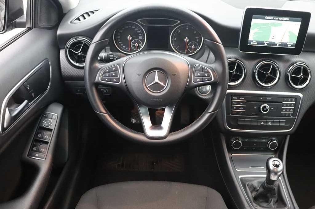 Mercedes-Benz A-Klasse 2017 фото 7