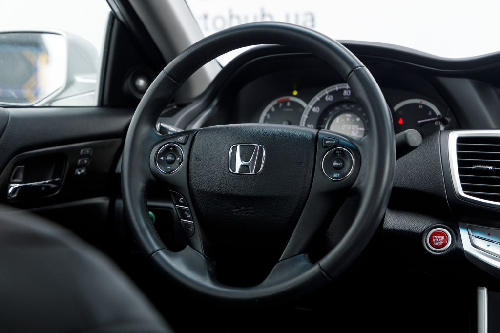 Honda Accord EXL фото 8