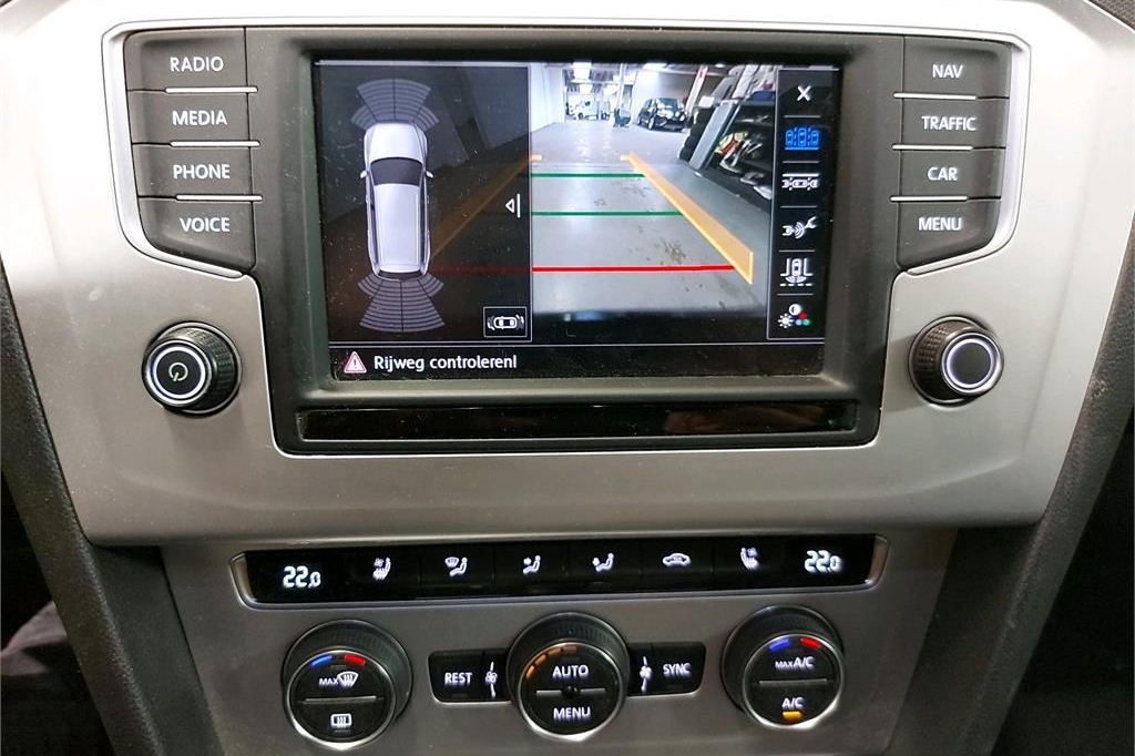 Volkswagen Passat Variant 2016 photo 5