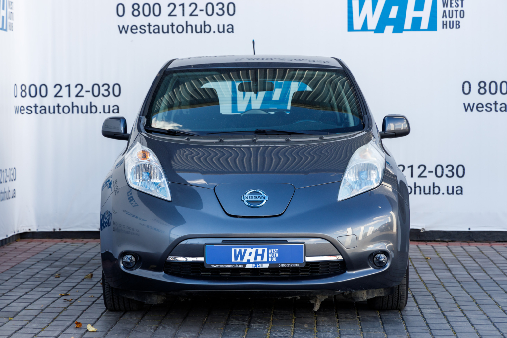 Nissan Leaf S 2013 photo 1