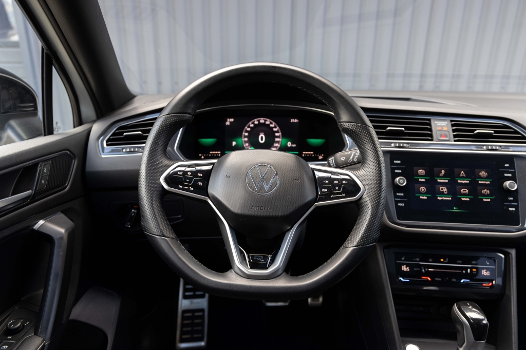 Volkswagen Tiguan SE R-Line 2022 фото 28