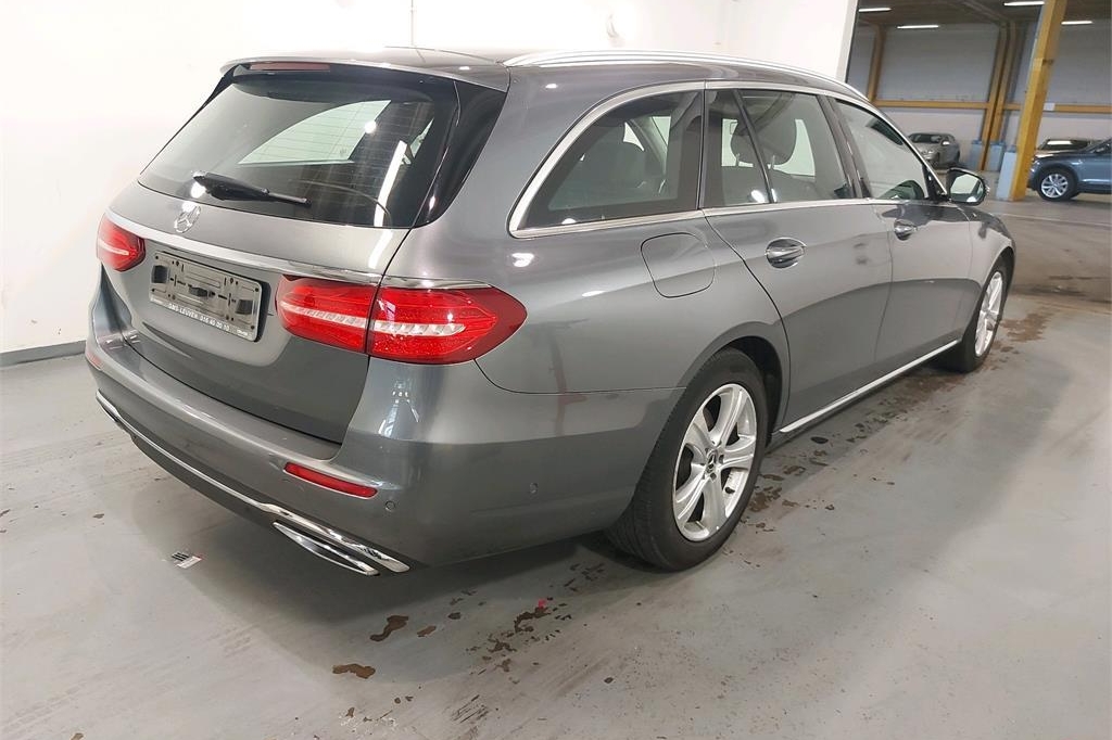 Mercedes-Benz E-Klasse 2017 фото 6