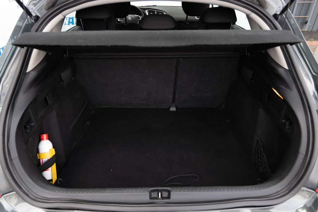 Citroen C4 2015 фото 26