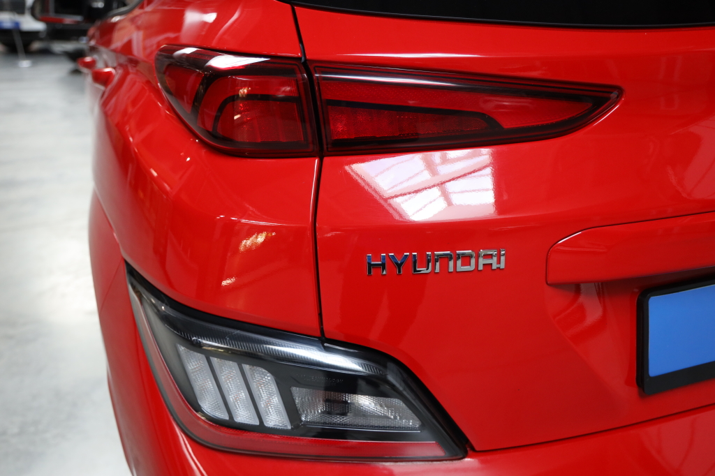 Hyundai Kona Electric 2021 фото 11