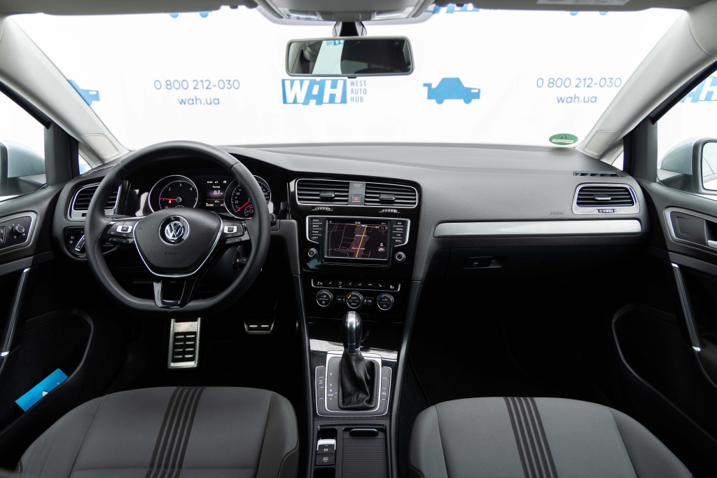 Volkswagen Golf Allstar 2016 фото 28