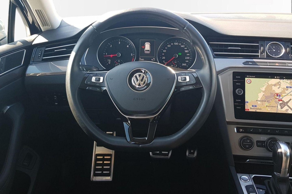 Volkswagen Passat Variant Alltrack 2018 фото 7