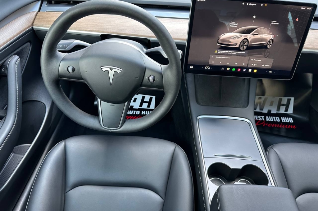Tesla Model 3 2023 photo 20