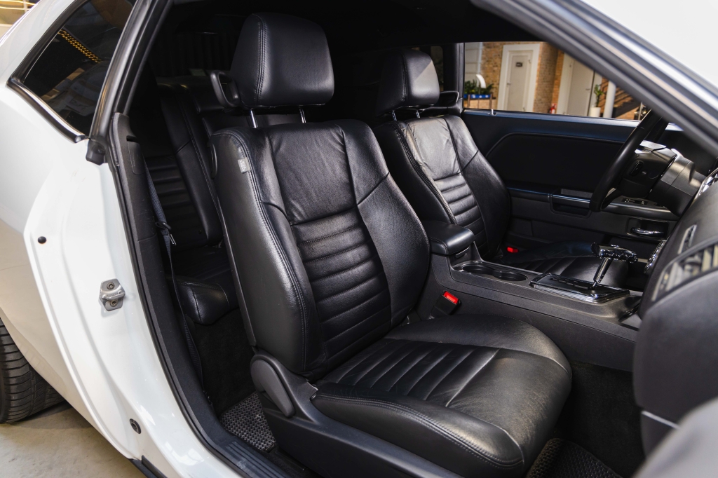 Dodge Challenger 2013 фото 29