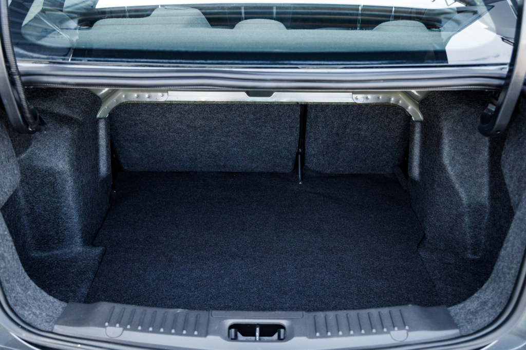 Ford Fiesta SE 2019 фото 27