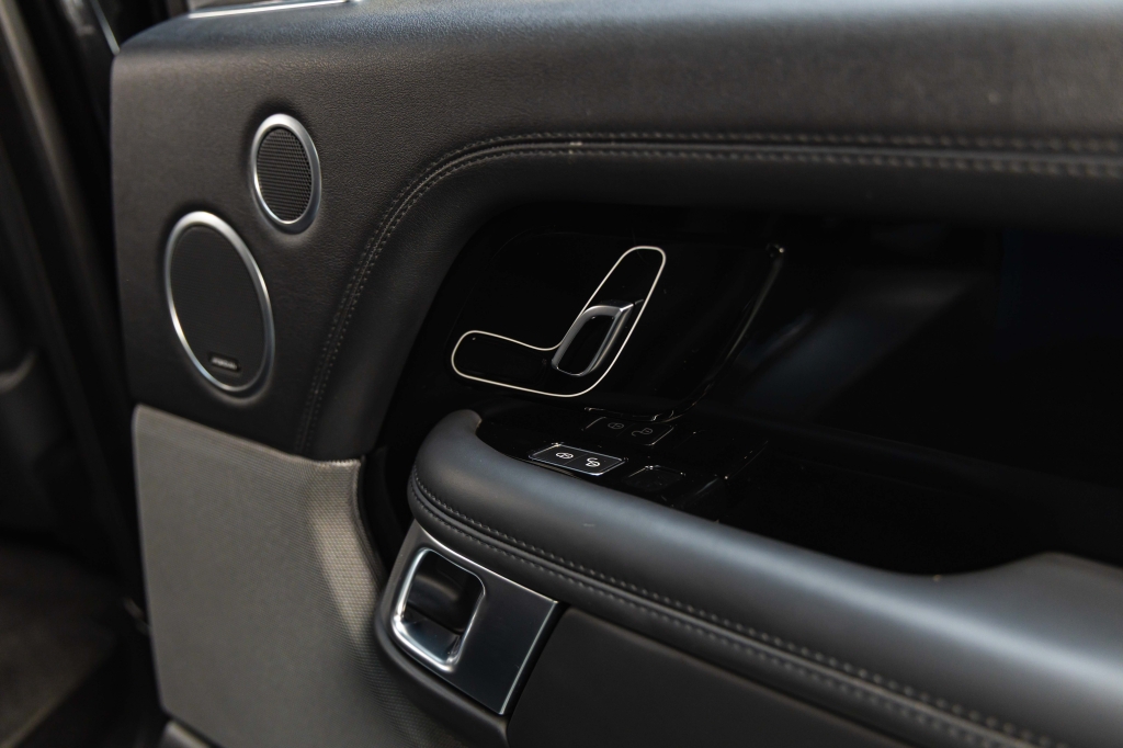 Land Rover Range Rover 2018 фото 38