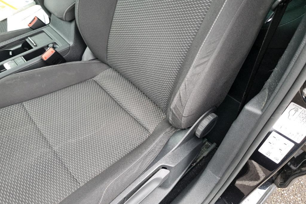 Volkswagen Golf 2017 photo 48