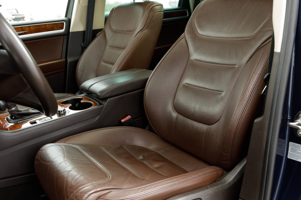 Volkswagen Touareg 2012 photo 11