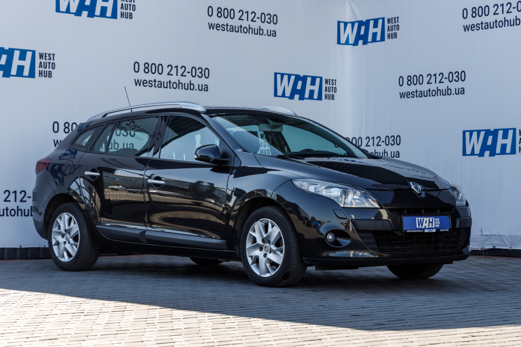 Renault Megane TCe 2010 photo 2