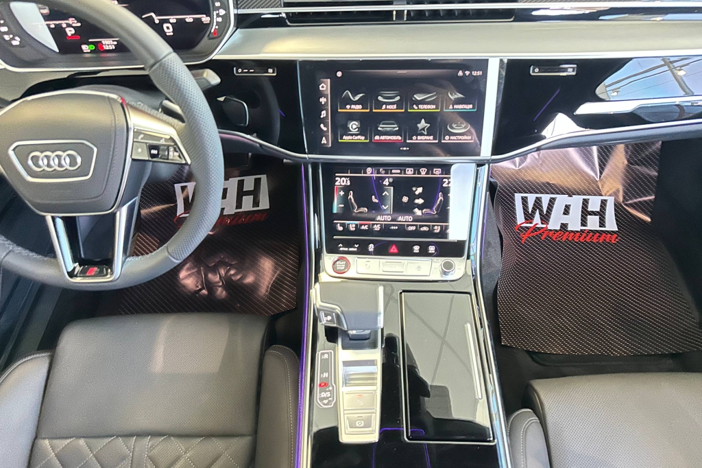 Audi S8 2025 фото 22