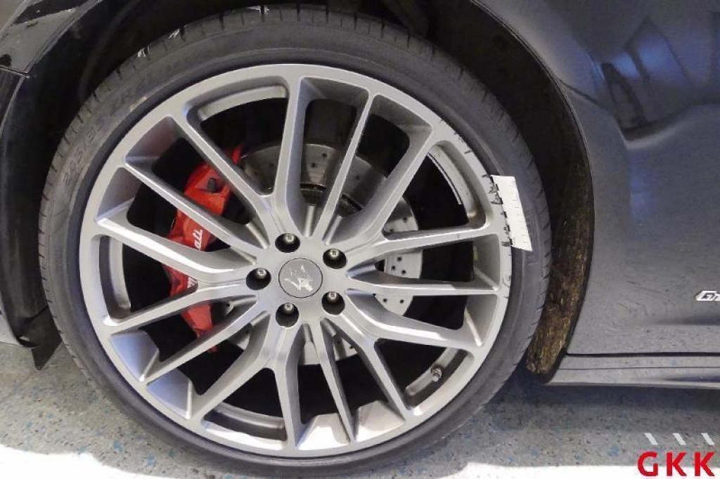 Maserati Ghibli 2018 фото 14