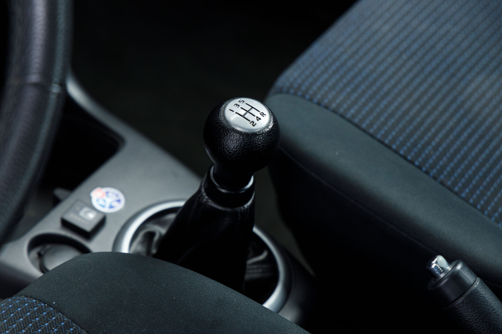 Suzuki Swift 2010 photo 17