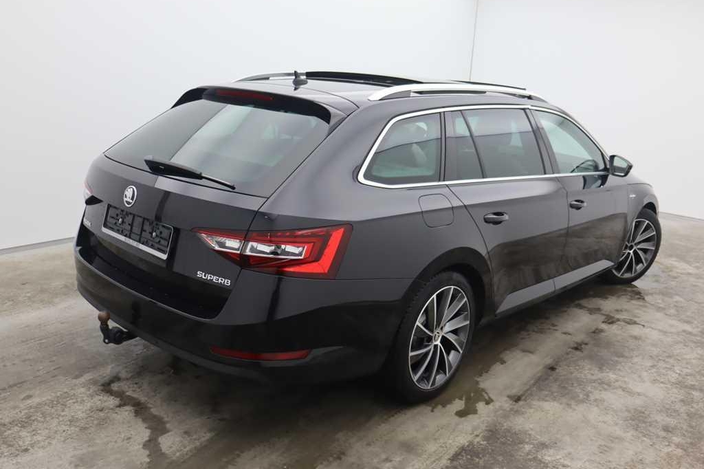 Skoda Superb Combi 2016 фото 5