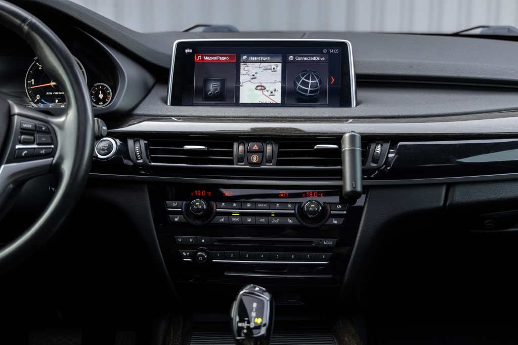 BMW X5 2017 фото 19