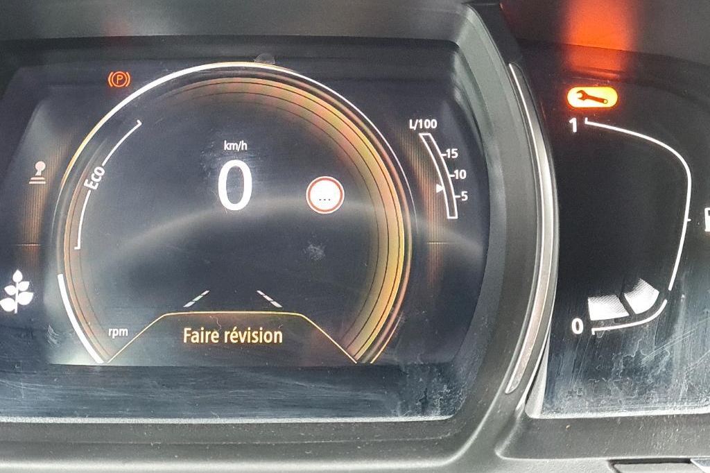 Renault Grand Scenic 2018 фото 33