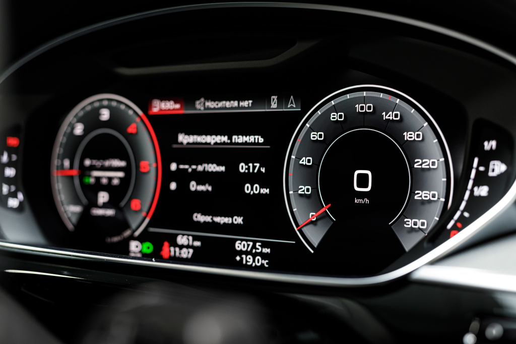 Audi A8 2020 photo 43