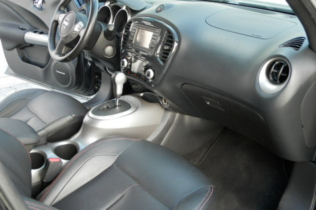 Nissan Juke 2013 photo 13