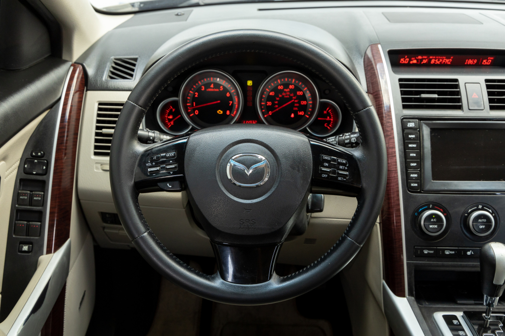 Mazda CX-9 фото 8