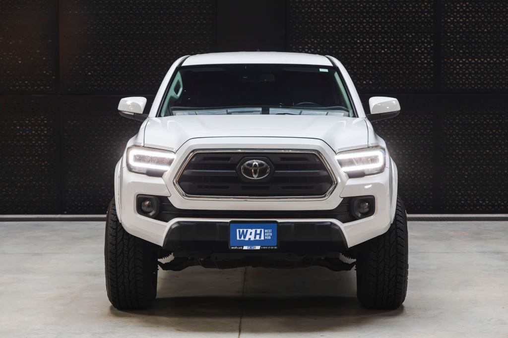 Toyota Tacoma 2018 фото 1