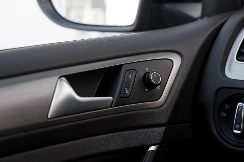 Volkswagen Golf VII 2016 фото 26