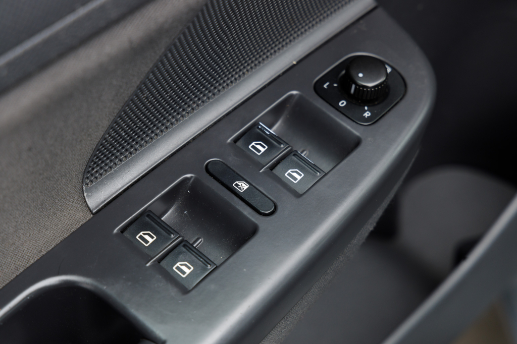 Volkswagen Golf V 2008 фото 16